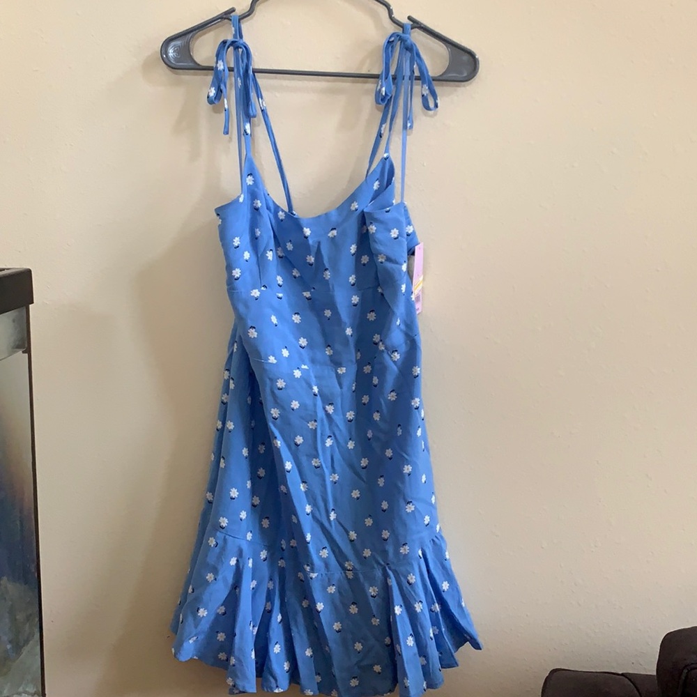 Blue flower dress, never worn!